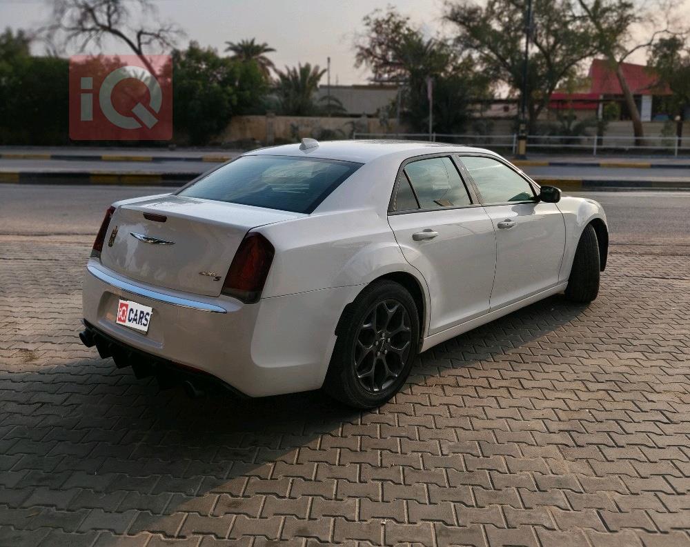 Chrysler 300
